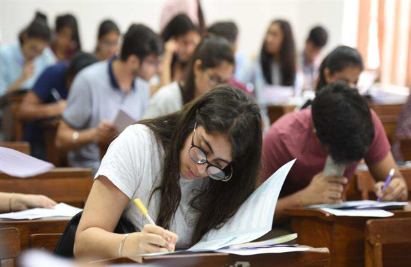 AIIMS Exam 2021 postponed Supplementary Exams AIIMS Exam 2021 postponed Supplementary Exams- India TV Hindi