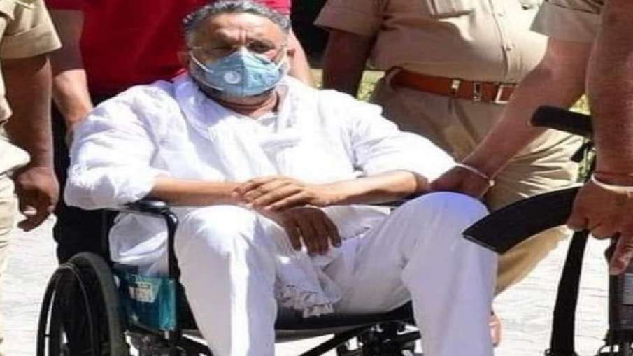 यूपी पुलिस ने मुख्तार के एम्बुलेंस मामले की जांच शुरू की, बाराबंकी में केस दर्ज यूपी पुलिस ने मुख्तार के एम्बुलेंस मामले की जांच शुरू की, बाराबंकी में केस दर्ज- India TV Hindi