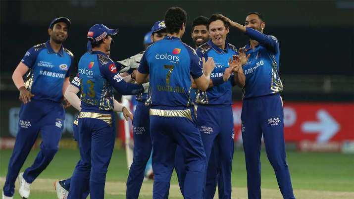 Relief news for Mumbai Indians fans, all players found corona negative - Relief news for Mumbai Indians fans, all players found corona negative -- India TV Hindi