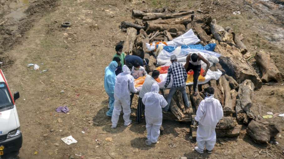 महाराष्ट्र में कोरोना के आगे पाबंदियां फेल! 66191 नए केस मिले, 832 मरीजों की मौत महाराष्ट्र में कोरोना के आगे पाबंदियां फेल! 66191 नए केस मिले, 832 मरीजों की मौत- India TV Hindi