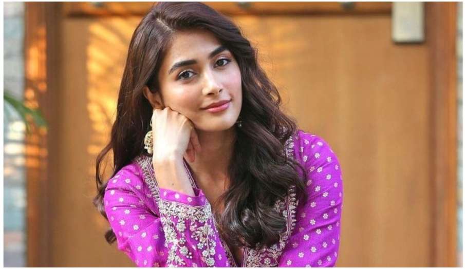 pooja hegde tests positive for coronavirus pooja hegde tests positive for coronavirus - India TV Hindi