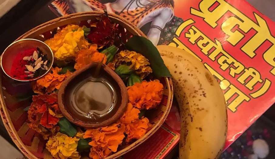 प्रदोष व्रत: भगवान शिव को प्रसन्न करने के लिए करें ये उपाय, कर्ज से छुटकारा मिलने के साथ बनी रहेगी स प्रदोष व्रत: भगवान शिव को प्रसन्न करने के लिए करें ये उपाय, कर्ज से छुटकारा मिलने के साथ बनी रहेगी स- India TV Hindi