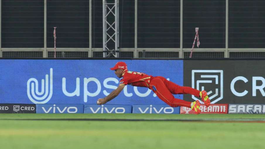 Ravi Bishnoi caught a catch of the tournament IPL 2021 Kevin Pietersen not tired of praising Watch V Ravi Bishnoi caught a catch of the tournament IPL 2021 Kevin Pietersen not tired of praising Watch V- India TV Hindi