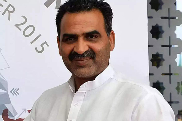 केंद्रीय... केंद्रीय...- India TV Hindi