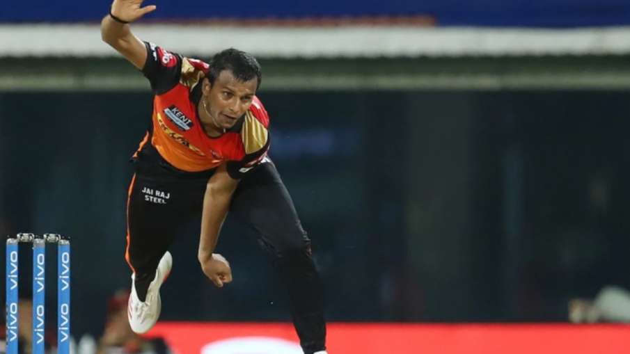 IPL 2021 : हैदराबाद को लगा... IPL 2021 : हैदराबाद को लगा...- India TV Hindi