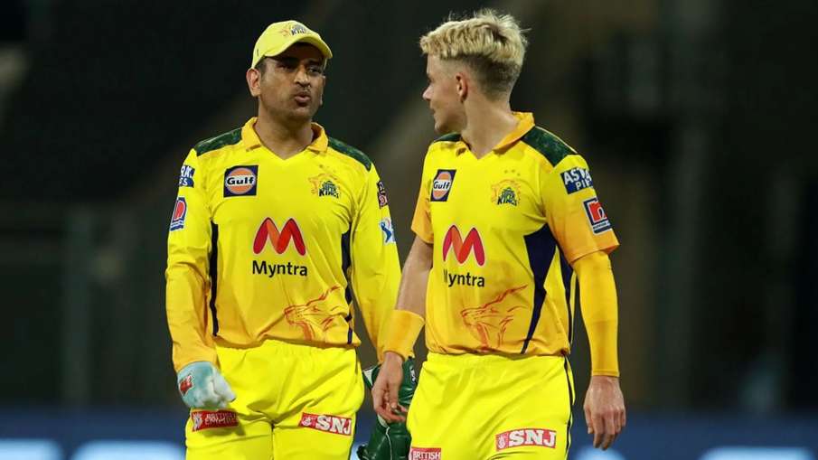 Dhoni to take tough decision against Sam Curran or Shardul Thakur - Virender Sehwag Dhoni to take tough decision against Sam Curran or Shardul Thakur - Virender Sehwag- India TV Hindi