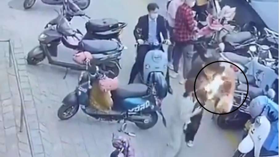 bag became fire ball bag became fire ball- India TV Hindi