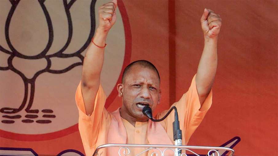 Yogi Adityanath, Yogi Adityanath West Bengal, Yogi Adityanath anti-Romeo squads Yogi Adityanath, Yogi Adityanath West Bengal, Yogi Adityanath anti-Romeo squads- India TV Hindi