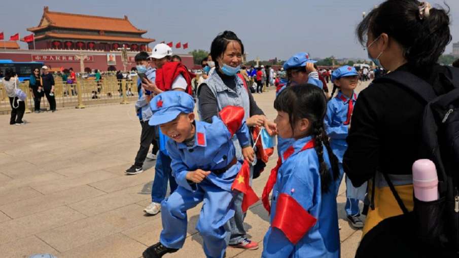 China three children policy latest news चीन ने बदला नियम, हर कपल को 3 बच्चे पैदा करने की अनुमति China three children policy latest news चीन ने बदला नियम, हर कपल को 3 बच्चे पैदा करने की अनुमति- India TV Hindi