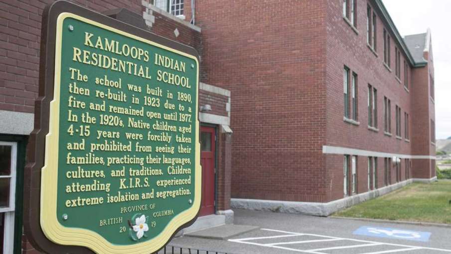 Canada school, Canada school 215 children, 215 children Canada, Kamloops Indian Residential School Canada school, Canada school 215 children, 215 children Canada, Kamloops Indian Residential School- India TV Hindi