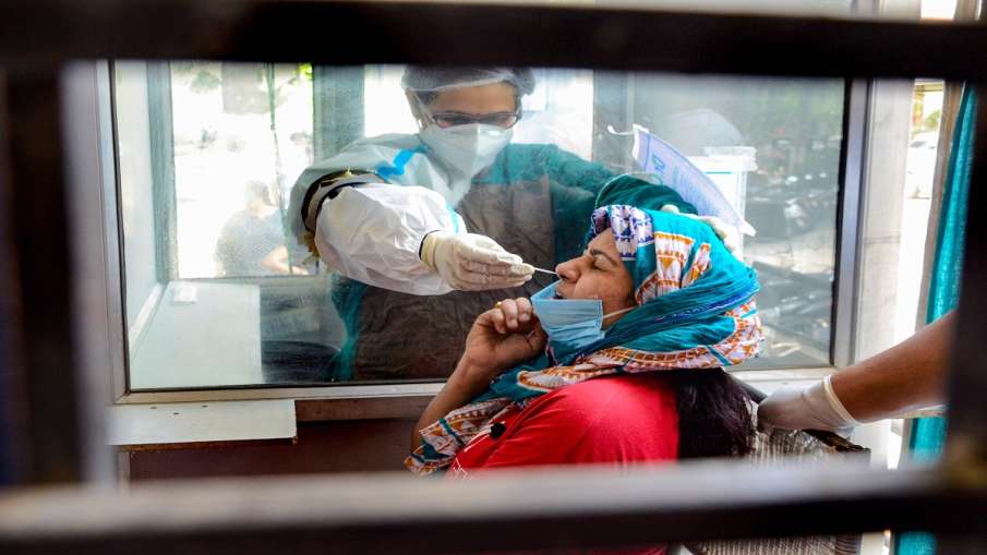 CT-Scan और X-Ray का अधिकतम शुल्क निर्धारित, ज्यादा मांग की वजह से कर्नाटक सरकार ने उठाया कदम CT-Scan और X-Ray का अधिकतम शुल्क निर्धारित, ज्यादा मांग की वजह से कर्नाटक सरकार ने उठाया कदम- India TV Hindi