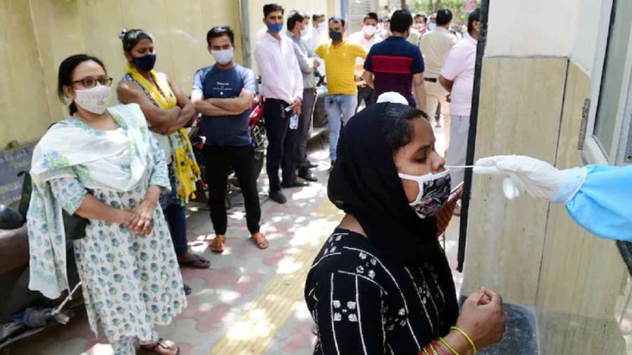 New daily coronavirus infection count sees fall in Lucknow New daily coronavirus infection count sees fall in Lucknow- India TV Hindi