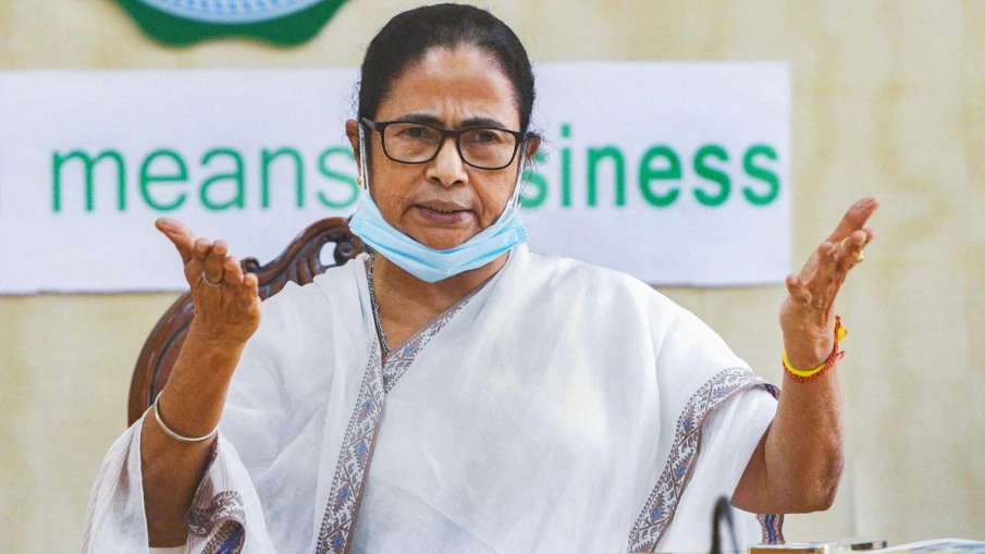 Nandigram returning officer's says his life under threat if he agreed recount, alleges Mamata Banerj Nandigram returning officer's says his life under threat if he agreed recount, alleges Mamata Banerj- India TV Hindi
