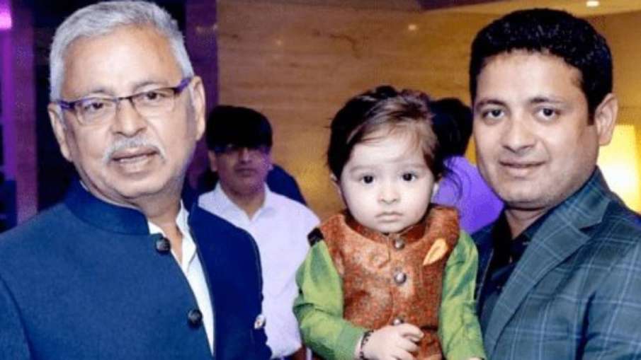 कोरोना के चलते... कोरोना के चलते...- India TV Hindi