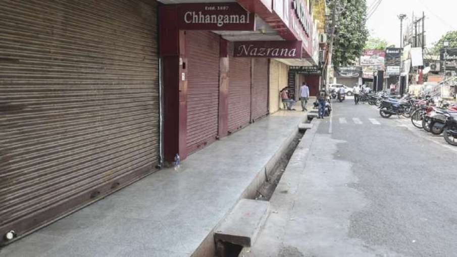 यूपी सरकार ने आंशिक कोरोना कर्फ्यू बढ़ाएं जाने के संबंध में जारी की गाइडलाइंस यूपी सरकार ने आंशिक कोरोना कर्फ्यू बढ़ाएं जाने के संबंध में जारी की गाइडलाइंस- India TV Hindi