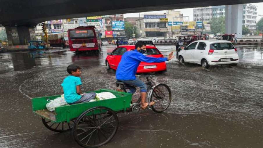 Weather Forecast: दिल्ली-हरियाणा-चंडीगढ़ में तेज हवाएं, बिजली गिरने की संभावना Weather Forecast: दिल्ली-हरियाणा-चंडीगढ़ में तेज हवाएं, बिजली गिरने की संभावना- India TV Hindi