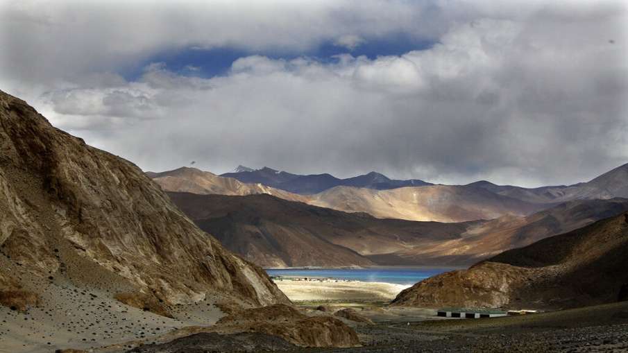 Chinese soldiers not able to deal with cold weather conditions on LAC in Ladakh LAC: ठंडे मौसम के आग Chinese soldiers not able to deal with cold weather conditions on LAC in Ladakh LAC: ठंडे मौसम के आग- India TV Hindi