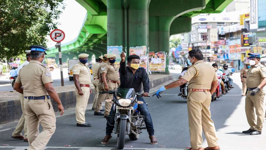 High speed of car bikes will be recorded by laser speed gun हाई स्पीड में वाहन चलाने वालों की नहीं ख High speed of car bikes will be recorded by laser speed gun हाई स्पीड में वाहन चलाने वालों की नहीं ख- India TV Hindi