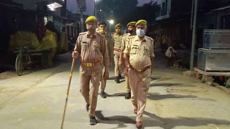 Madarsa teacher who announced reward for hindu activist beheading arrested उत्तर प्रदेश: सिर कलम कर Madarsa teacher who announced reward for hindu activist beheading arrested उत्तर प्रदेश: सिर कलम कर- India TV Hindi
