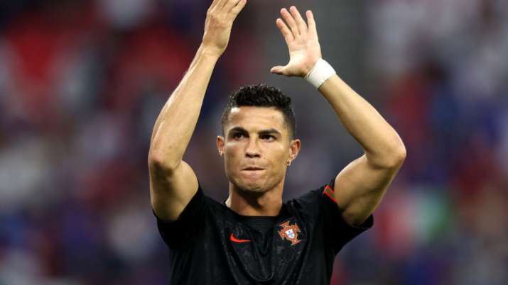 Daei congratulates Ronaldo for equaling world record of 109 goals Daei congratulates Ronaldo for equaling world record of 109 goals- India TV Hindi