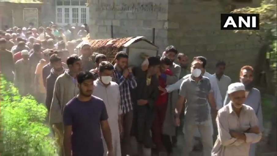 SPO killed in kashmir political parties condemns attack कश्मीर: आतंकवादियों ने पुलवामा जिले में SPO, SPO killed in kashmir political parties condemns attack कश्मीर: आतंकवादियों ने पुलवामा जिले में SPO,- India TV Hindi