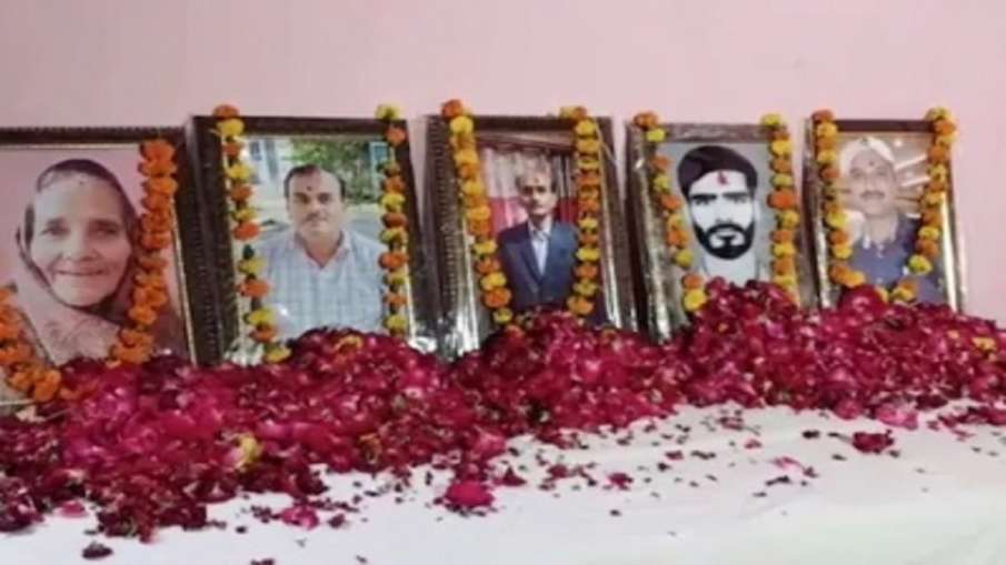 Eight members of a family dies within 8 days lucknow उत्तर प्रदेश: 20 दिनों में परिवार के आठ सदस्यों Eight members of a family dies within 8 days lucknow उत्तर प्रदेश: 20 दिनों में परिवार के आठ सदस्यों- India TV Hindi