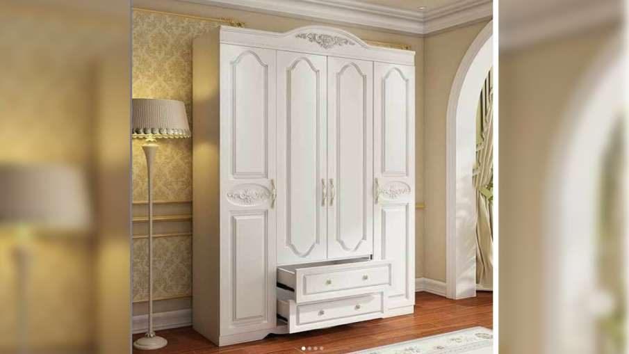 Vastu Tips: पाना चाहते हैं मां लक्ष्मी की कृपा तो इन चीजों को तिजोरी पर रखें, बनीं रहेगी सुख-समृद्धि Vastu Tips: पाना चाहते हैं मां लक्ष्मी की कृपा तो इन चीजों को तिजोरी पर रखें, बनीं रहेगी सुख-समृद्धि- India TV Hindi