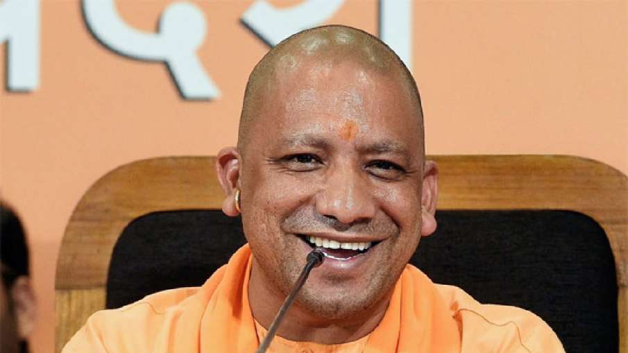 मुख्यमंत्री योगी के जन्मदिन पर रक्षामंत्री राजनाथ, गडकरी समेत तमाम नेताओं ने दी बधाई मुख्यमंत्री योगी के जन्मदिन पर रक्षामंत्री राजनाथ, गडकरी समेत तमाम नेताओं ने दी बधाई- India TV Hindi
