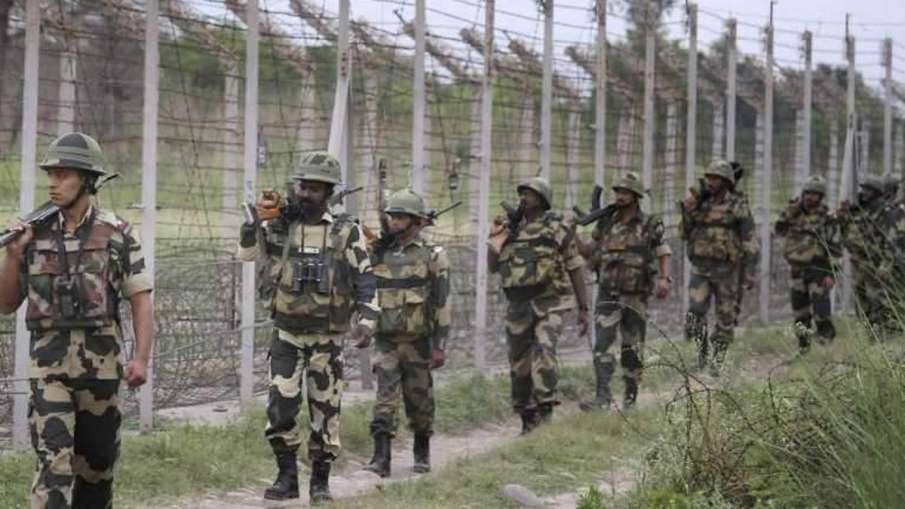 Jammu And Kashmir, Jammu And Kashmir Intruder Arrested, Intruder Arrested Along LoC Jammu And Kashmir, Jammu And Kashmir Intruder Arrested, Intruder Arrested Along LoC- India TV Hindi