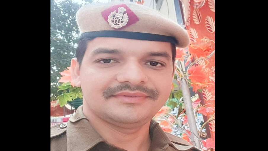 Delhi Police constable arrested for murder Delhi Police constable arrested for murder- India TV Hindi