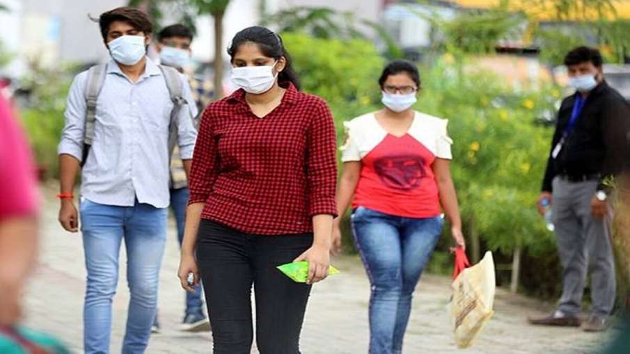 डीयू में यूजी-पीजी कोर्सेज में दाखिले के लिए शेड्यूल जारी डीयू में यूजी-पीजी कोर्सेज में दाखिले के लिए शेड्यूल जारी- India TV Hindi