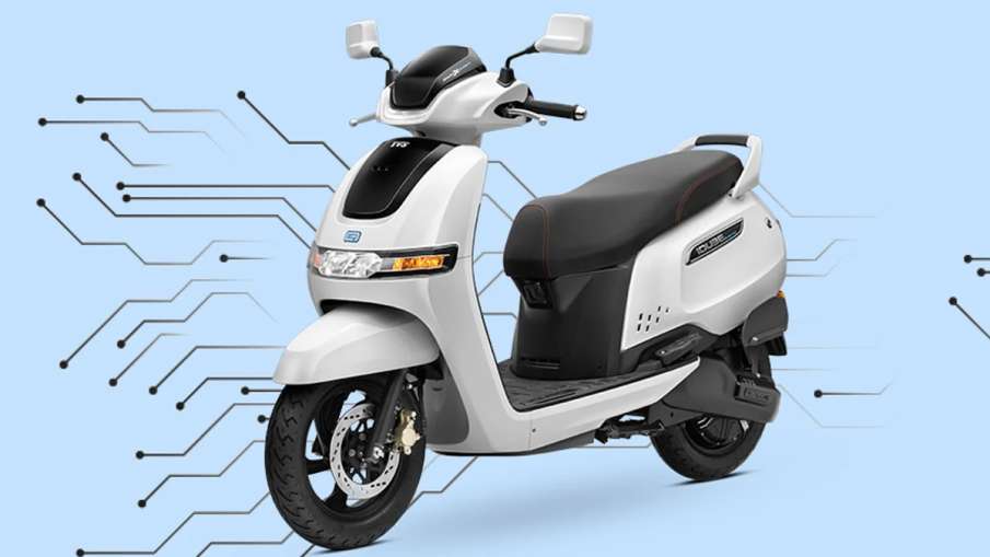 CESL inks pact to provide 25,000 electric 2-wheelers to Andhra govt employees CESL inks pact to provide 25,000 electric 2-wheelers to Andhra govt employees- India TV Paisa