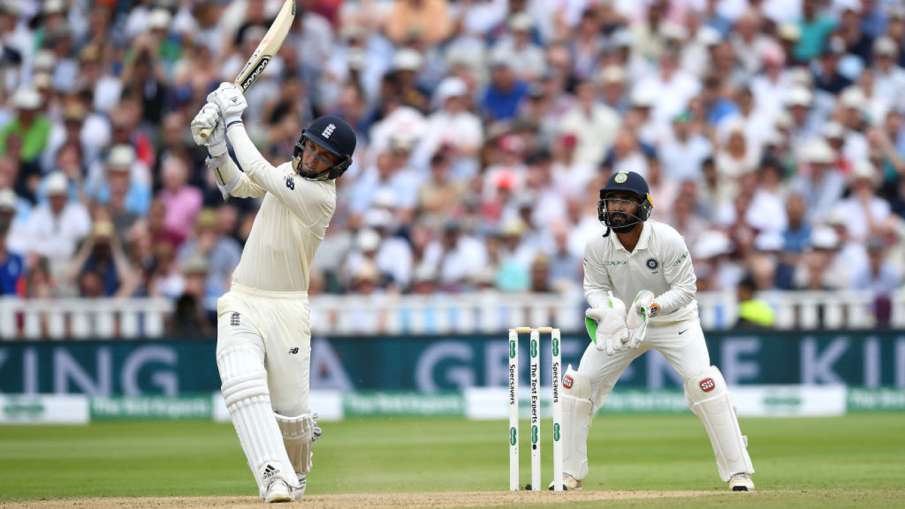Dinesh Karthik is ready to play against England after Rishabh Pant and Saha are quarantined Dinesh Karthik is ready to play against England after Rishabh Pant and Saha are quarantined- India TV Hindi