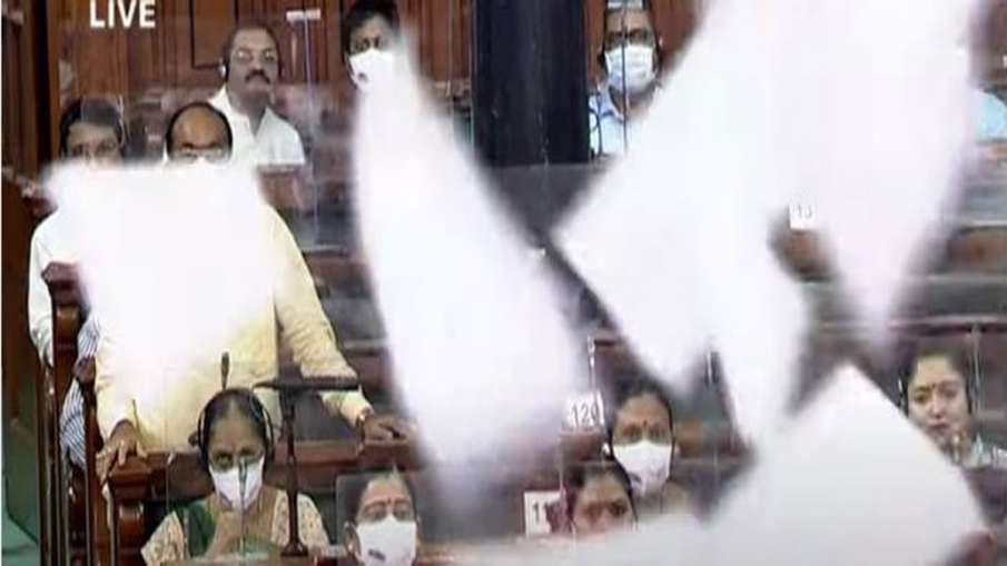 Modi govt to move motion seeking suspension of 10 MPs for throwing paper in Lok Sabha Modi govt to move motion seeking suspension of 10 MPs for throwing paper in Lok Sabha- India TV Hindi