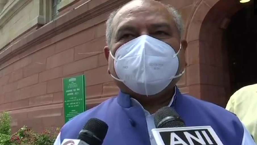 कृषि मंत्री तोमर ने कहा-' किसानों के हित में हैं नए कृषि कानून, सरकार खुले मन से चर्चा के लिए तैयार' कृषि मंत्री तोमर ने कहा-' किसानों के हित में हैं नए कृषि कानून, सरकार खुले मन से चर्चा के लिए तैयार'- India TV Hindi