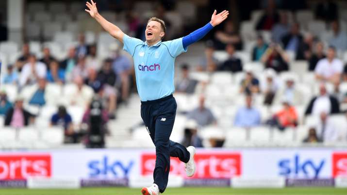 England coach admits that Sam Curran became a better all-rounder because of IPL England coach admits that Sam Curran became a better all-rounder because of IPL- India TV Hindi