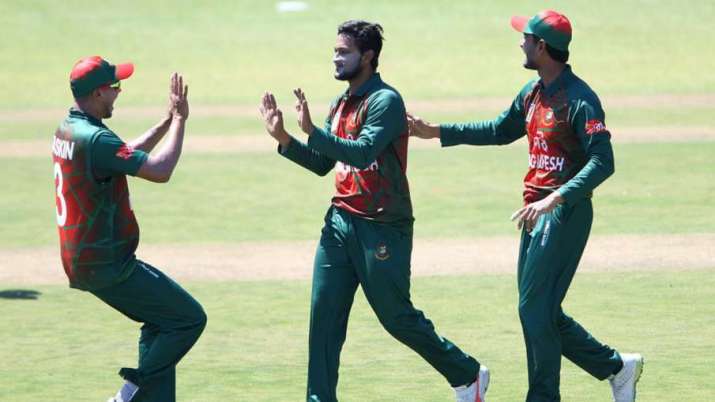 Bangladesh beat Zimbabwe by 155 runs in the first ODI with Liton Das and Shakib Al Hasan performing Bangladesh beat Zimbabwe by 155 runs in the first ODI with Liton Das and Shakib Al Hasan performing - India TV Hindi