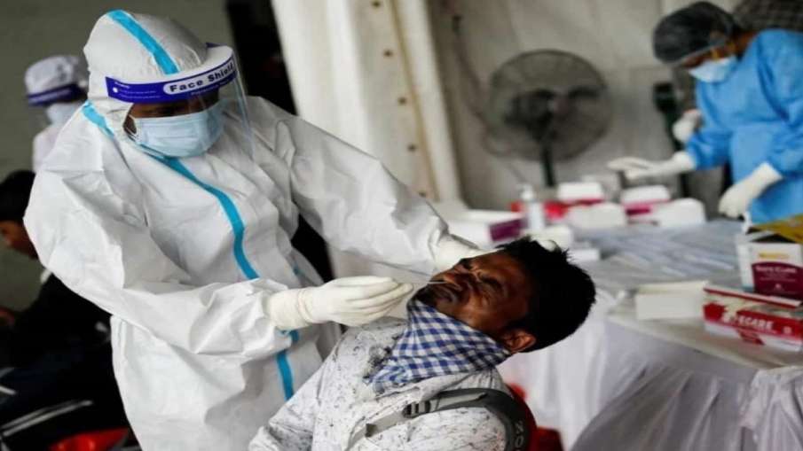 Covid: Kerala logs 32,801 cases in 24 hours Covid: Kerala logs 32,801 cases in 24 hours- India TV Hindi