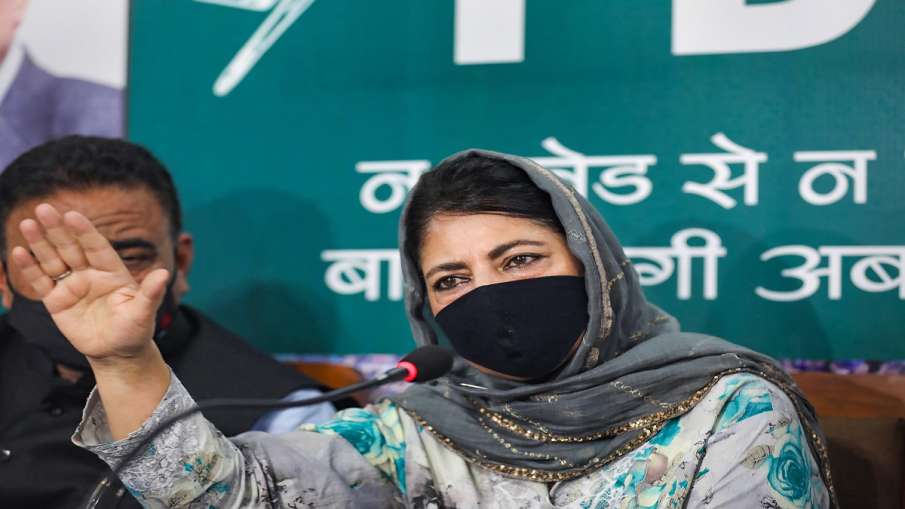 Anil Vij asks Mehhbooba mukti to go to pakistan अनिल विज ने महबूबा मुफ्ती को बताया नादान, कहा- पाकिस Anil Vij asks Mehhbooba mukti to go to pakistan अनिल विज ने महबूबा मुफ्ती को बताया नादान, कहा- पाकिस- India TV Hindi