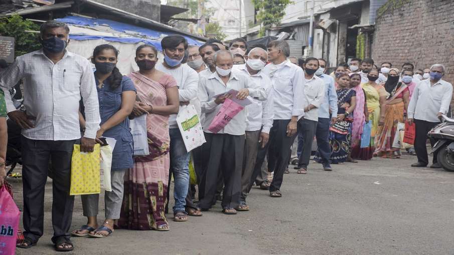 Ration Card holder senior citizens and ill person to get special facility Ration Card: बुजुर्ग और ब Ration Card holder senior citizens and ill person to get special facility Ration Card: बुजुर्ग और ब- India TV Paisa