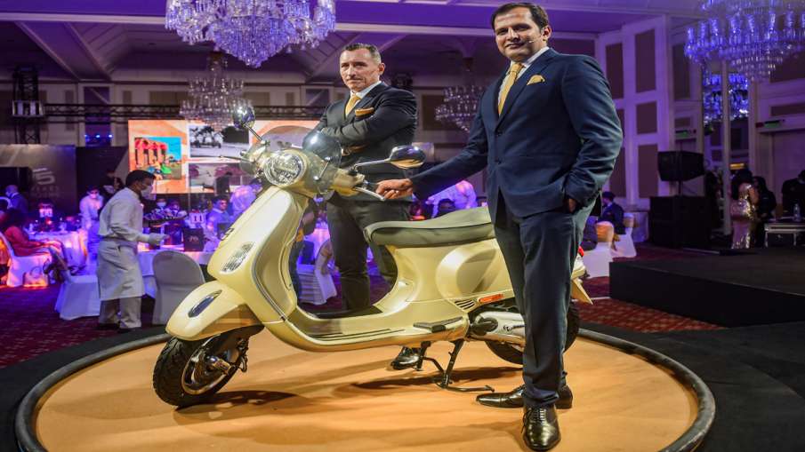 Piaggio rolls out special edition Vespa 75th in India- India TV Paisa