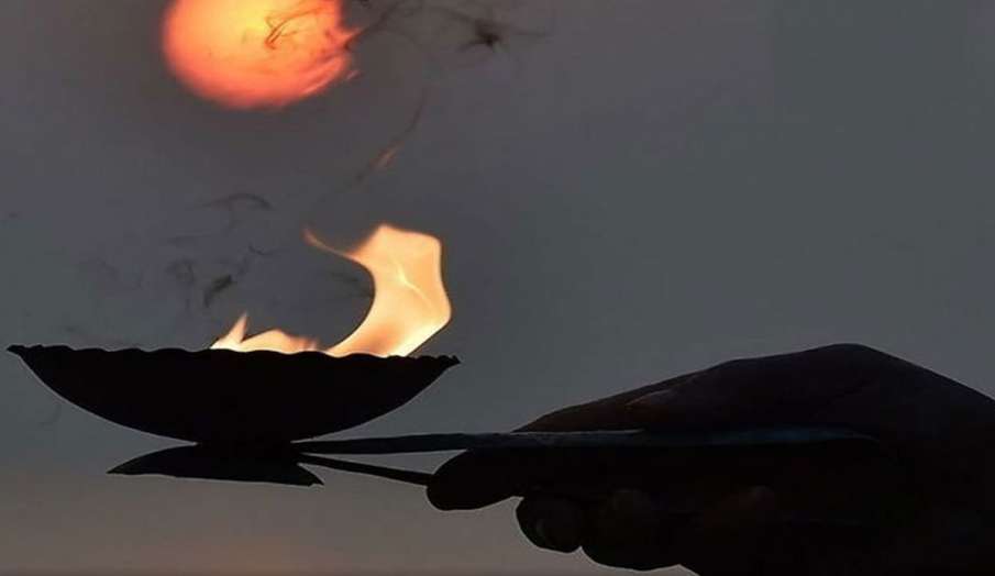 Bhaumvati Amavasya 2021 : भौमवती अमावस्या आज, जानिए समय, महत्व और उपायों के बारे में Bhaumvati Amavasya 2021 : भौमवती अमावस्या आज, जानिए समय, महत्व और उपायों के बारे में- India TV Hindi