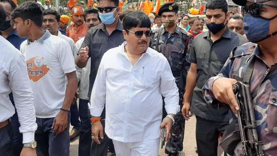 Arjun Singh BJP MP Z Category, Z Category Security, Arjun Singh Crude Bomb Attacks Bengal Arjun Singh BJP MP Z Category, Z Category Security, Arjun Singh Crude Bomb Attacks Bengal- India TV Hindi