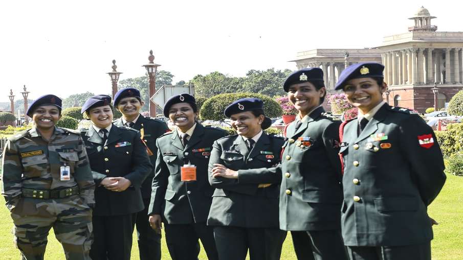 National Defence Academy NDA Centre tells Supreme Court induction of girls NDA में महिलाओं को स्थाई National Defence Academy NDA Centre tells Supreme Court induction of girls NDA में महिलाओं को स्थाई - India TV Hindi