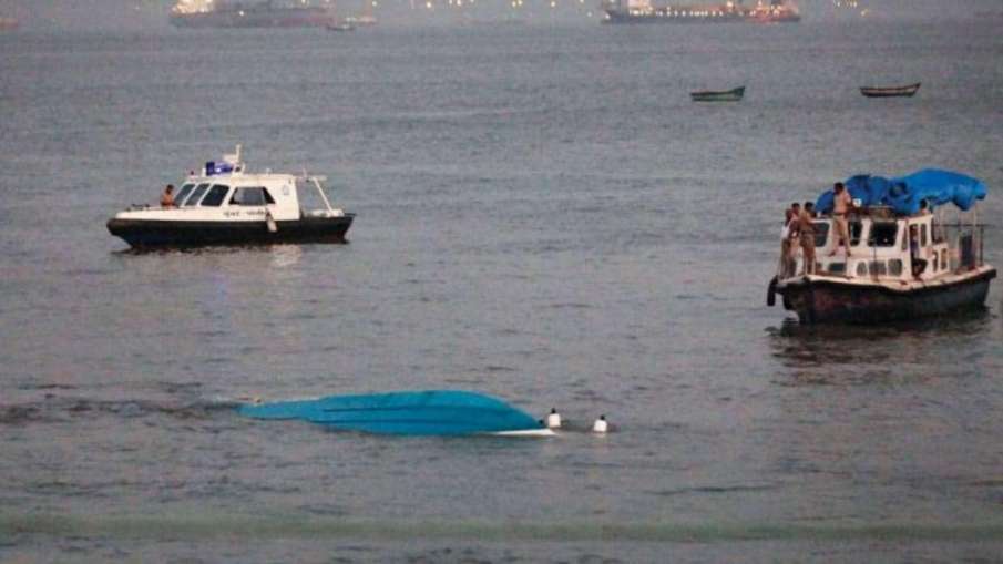 2 Boats With 100 Passengers Collide In Brahmaputra In Assam, Many Missing 2 Boats With 100 Passengers Collide In Brahmaputra In Assam, Many Missing- India TV Hindi