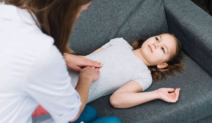 बच्चों को अक्सर रहती है कब्ज? इन घरेलू उपायों से मिलेगी राहत बच्चों को अक्सर रहती है कब्ज? इन घरेलू उपायों से मिलेगी राहत- India TV Hindi