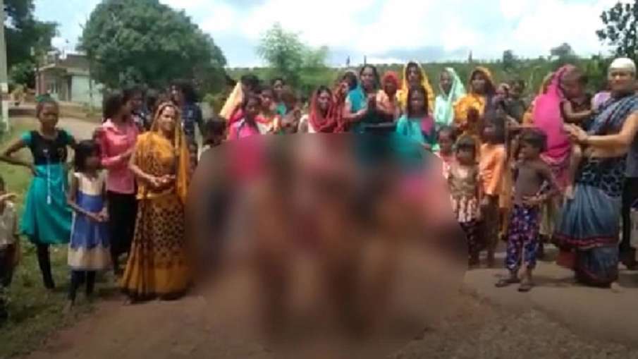 Minor girls paraded naked in MP's Damoh to please rain gods Minor girls paraded naked in MP's Damoh to please rain gods- India TV Hindi
