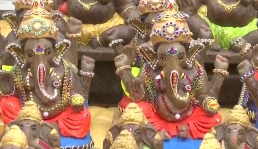 गोबर के गणेश भगवान गोबर के गणेश भगवान- India TV Hindi