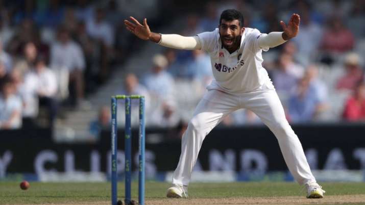 Jasprit Bumrah is different from Kapil Dev in many ways: Manoj Prabhakar Jasprit Bumrah is different from Kapil Dev in many ways: Manoj Prabhakar- India TV Hindi