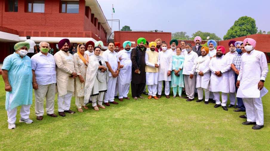 Navjot Singh Sidhu's dream of becoming Punjab's CM can remain a dream till 2024 कहीं सिद्धू का मुख्य Navjot Singh Sidhu's dream of becoming Punjab's CM can remain a dream till 2024 कहीं सिद्धू का मुख्य- India TV Hindi